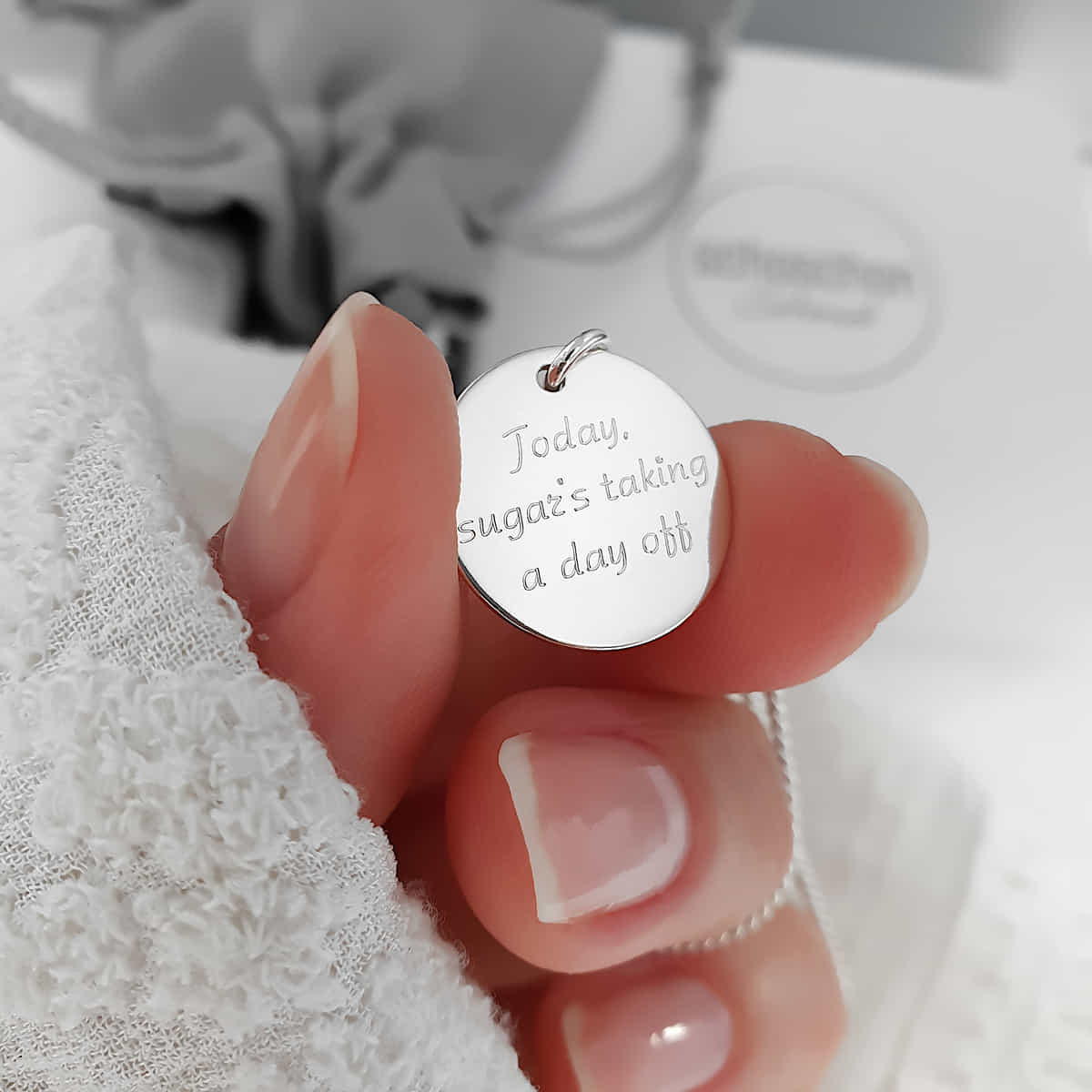 Gravur "Today, sugar's taking a day off" personalisierbare Halskette 925er Silber